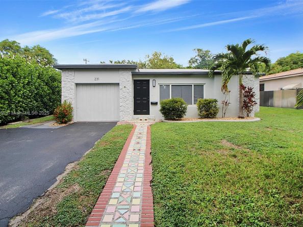 231 NE 43rd St, Miami FL 33137