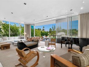1041 W 48th St, Miami Beach FL 33140