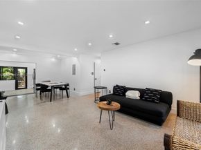 829 SW 4th Ct, Fort Lauderdale FL 33312