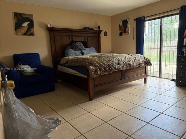 28210 SW 143rd Ct, Homestead FL 33033