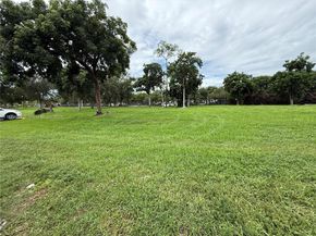 28210 SW 143rd Ct, Homestead FL 33033