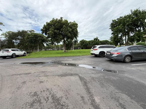 28210 SW 143rd Ct, Homestead FL 33033