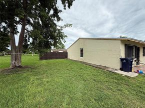 28210 SW 143rd Ct, Homestead FL 33033