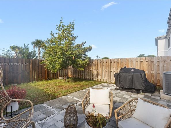 12022 NW 46th St, Coral Springs FL 33076