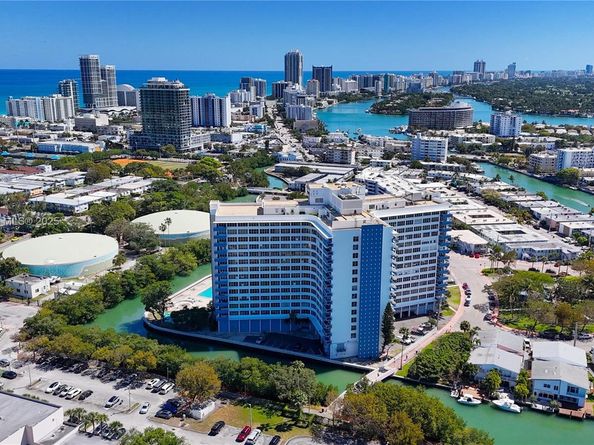 7441 Wayne Ave 11F, Miami Beach FL 33141