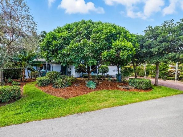 1708 NE 47th St, Oakland Park FL 33334