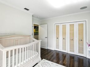 1708 NE 47th St, Oakland Park FL 33334