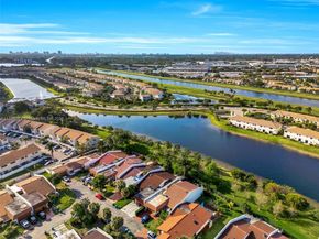 665 NE 195th st 424, Miami FL 33179
