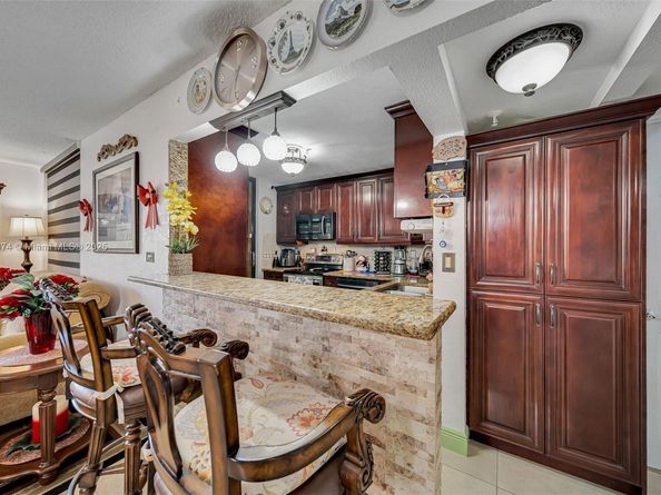 665 NE 195th st 424, Miami FL 33179
