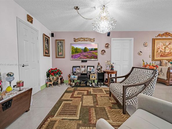 665 NE 195th st 424, Miami FL 33179