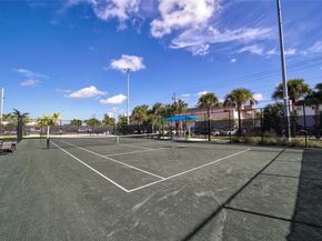 541 Blue Heron 205C, Hallandale Beach FL 33009