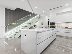 325 SW 16th St B, Fort Lauderdale FL 33315