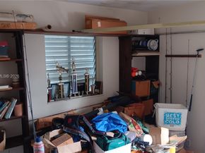 6521 SW 112th Ave, Miami FL 33173