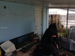 6521 SW 112th Ave, Miami FL 33173