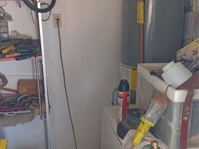 6521 SW 112th Ave, Miami FL 33173