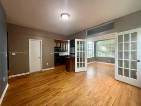 1127 Euclid Ave 203, Miami Beach FL 33139