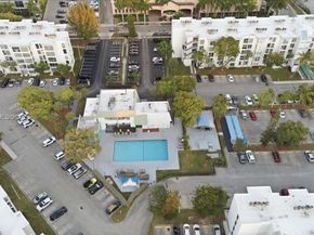 200 177th Dr 409, Sunny Isles Beach FL 33160