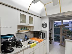 200 177th Dr 409, Sunny Isles Beach FL 33160