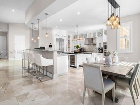 7222 SW 79th Ter, Miami FL 33143