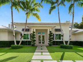 7222 SW 79th Ter, Miami FL 33143