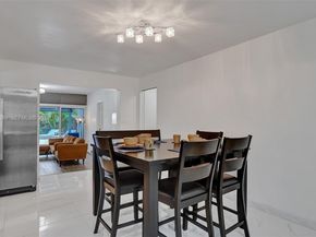 1116 Hollywood Blvd, Hollywood FL 33019