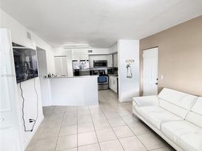 3690 N 56th Ave 902, Hollywood FL 33021