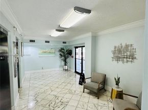 2020 NE 135th St 807, North Miami FL 33181