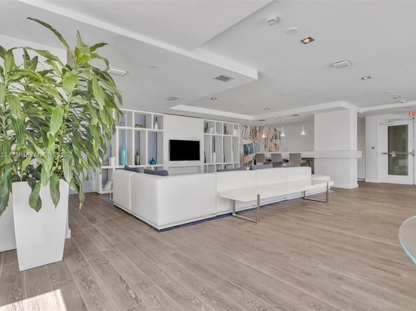 4250 Biscayne Blvd 1217, Miami FL 33137
