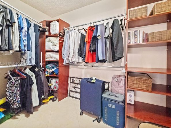 3598 Yacht Club Drive 1804, Aventura FL 33180