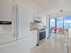 3598 Yacht Club Drive 1804, Aventura FL 33180