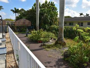 2765 E Emory Dr H, West Palm Beach FL 33415