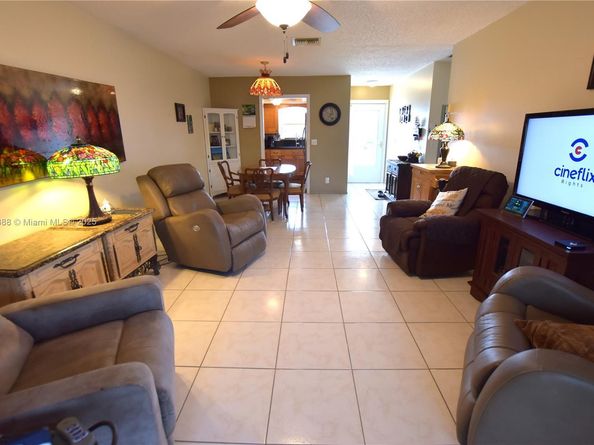 2765 E Emory Dr H, West Palm Beach FL 33415