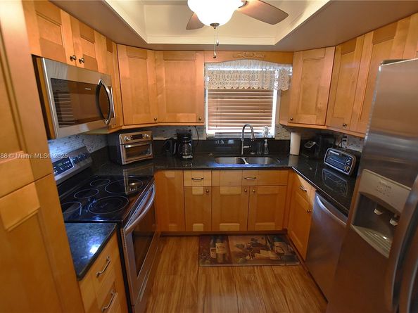 2765 E Emory Dr H, West Palm Beach FL 33415