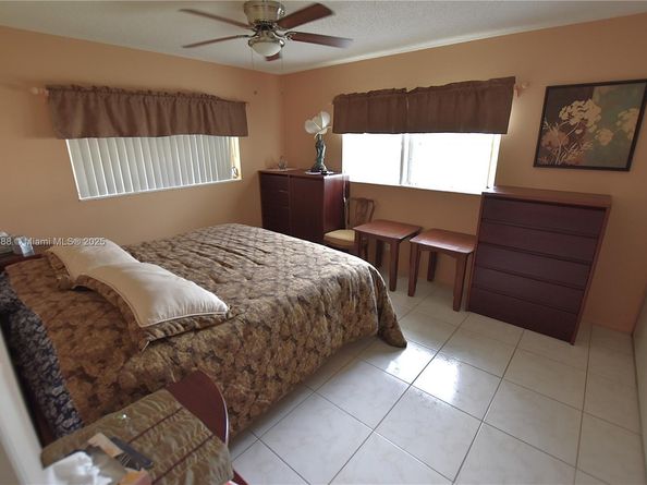 2765 E Emory Dr H, West Palm Beach FL 33415