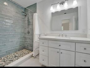 1438 Harrison St, Hollywood FL 33020