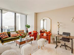 88 SW 7th St 2706, Miami FL 33130