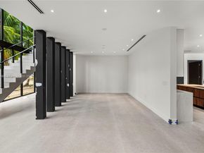 6250 SW 78th St, South Miami FL 33143