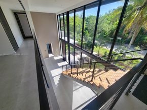 6250 SW 78th St, South Miami FL 33143