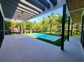 6250 SW 78th St, South Miami FL 33143