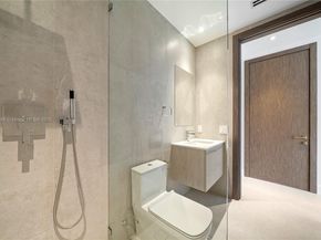 6250 SW 78th St, South Miami FL 33143