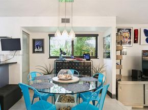 2593 Trapp Ave 3, Miami FL 33133