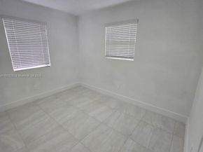 10730 SW 149th Ter, Miami FL 33176