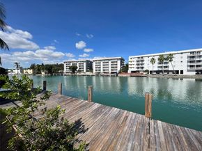 1185 Marseille Dr 205, Miami Beach FL 33141