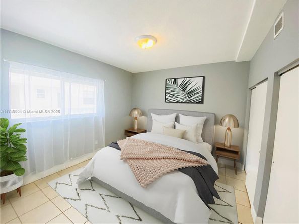 1185 Marseille Dr 205, Miami Beach FL 33141