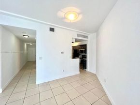 1185 Marseille Dr 205, Miami Beach FL 33141