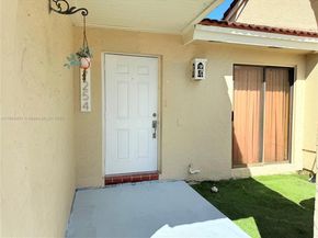 17254 NW 60th Ct, Hialeah FL 33015