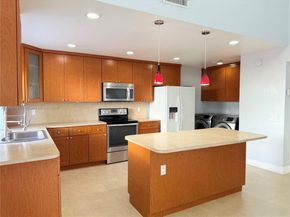 17254 NW 60th Ct, Hialeah FL 33015