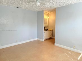17254 NW 60th Ct, Hialeah FL 33015
