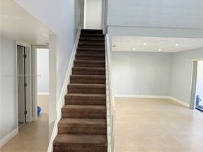 17254 NW 60th Ct, Hialeah FL 33015