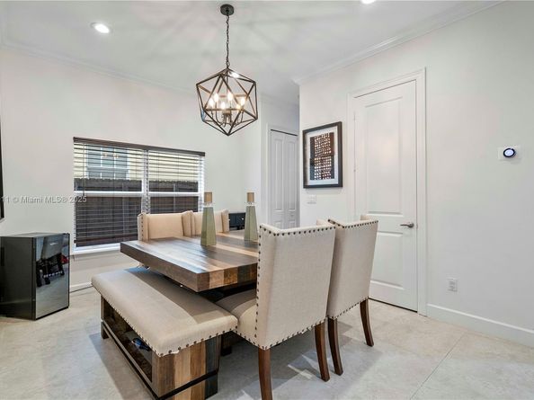 217 SW 11th St, Fort Lauderdale FL 33315